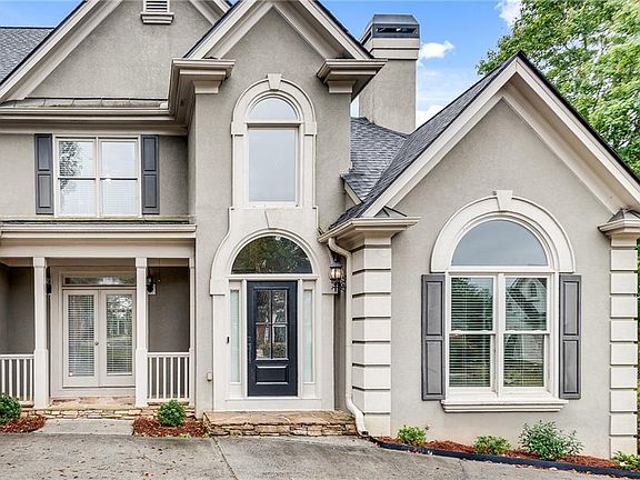 3rd image of 3969 Walkers Ridge Ct