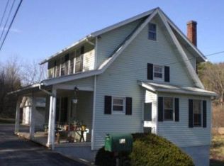 128 N Greenview Rd, Schuylkill Haven, PA 17972