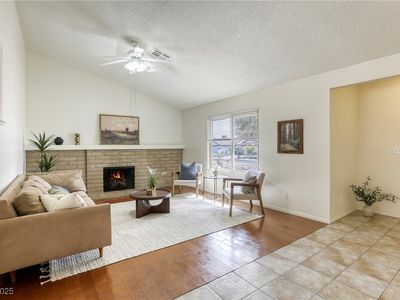1012 Winwood St, Las Vegas, NV, 89108