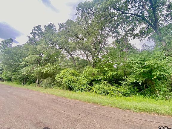 4th image of County Road 3107