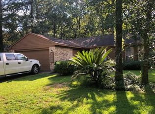 4 E Brookberry Ct, Spring, TX 77381