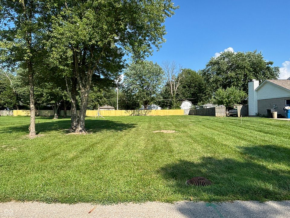 1st image of 5654 N Vinton Hills Dr
