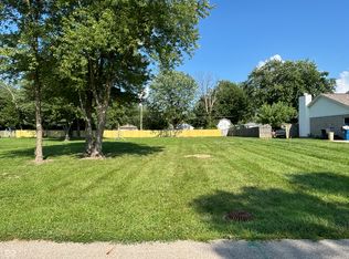 5654 N Vinton Hills Dr, Fairland, IN
