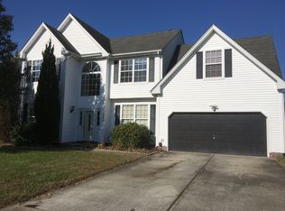 2432 Annie Cir, Chesapeake, VA 23323