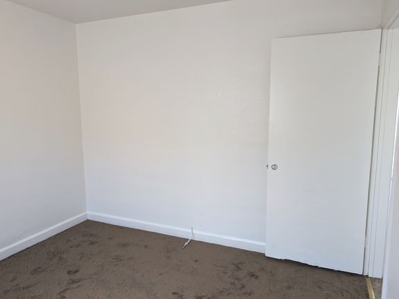 5th image of 10908 S Normandie Ave #1/4
