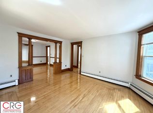125 Walnut St #2, Somerville, MA 02145