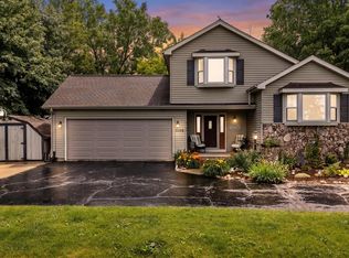 N5506 County Rd E, Iron Ridge, WI 53035