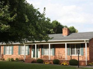 22214 Torrence Chapel Rd, Cornelius, NC 28031