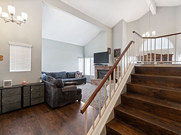 3rd image of 11451 Valevista Dr