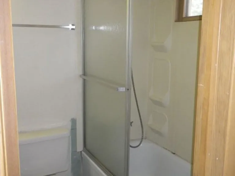 119 River St -Martin Apts — Photo 7