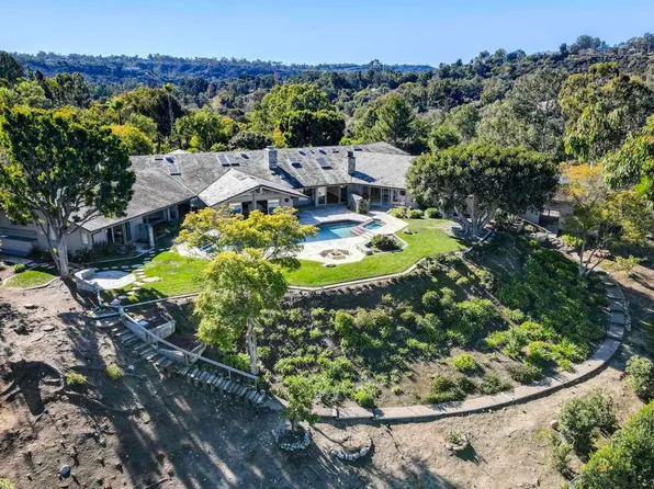 5295 Avenida Maravillas, Rancho Santa Fe, CA 92067