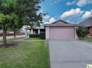 203 Mollie Dr, Hutto, TX 78634