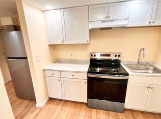 407 Temple St #B, New Haven, CT 06511