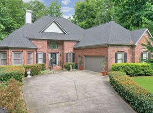 4071 Devonshire Dr, Marietta, GA 30066