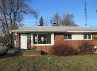 1290 W Coldwater Rd, Flint, MI 48505