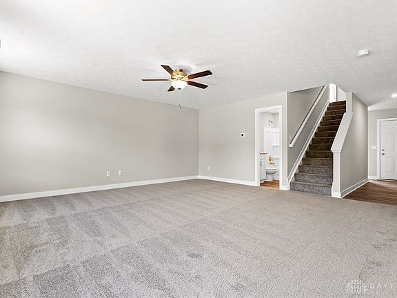 4th image of 45 Cobble Stone Ln