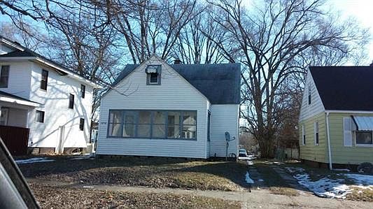 1st image of 1856 Johnson St