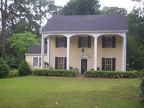 140 Milner Ave photo 1