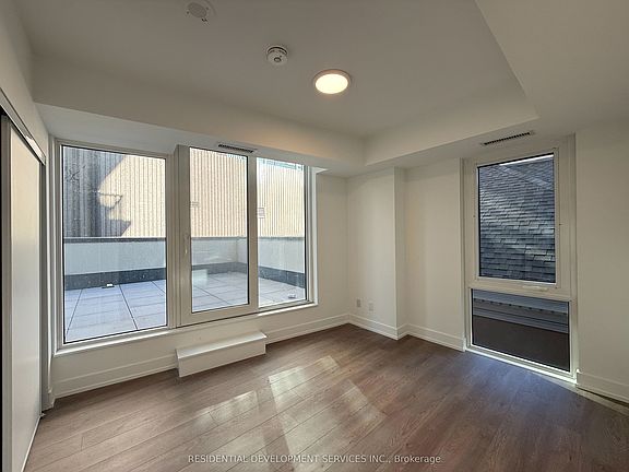 5th image of 306 Jarvis St #311