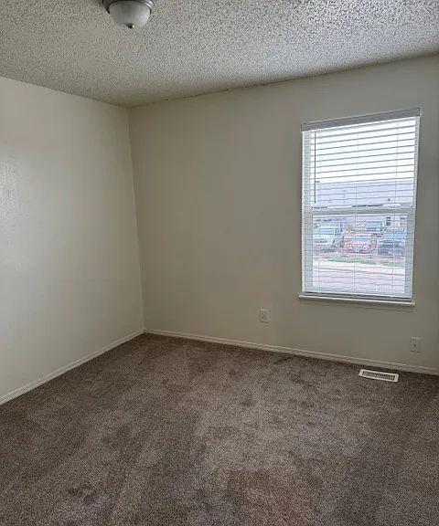 Northridge Heights Townhomes — Photo 29