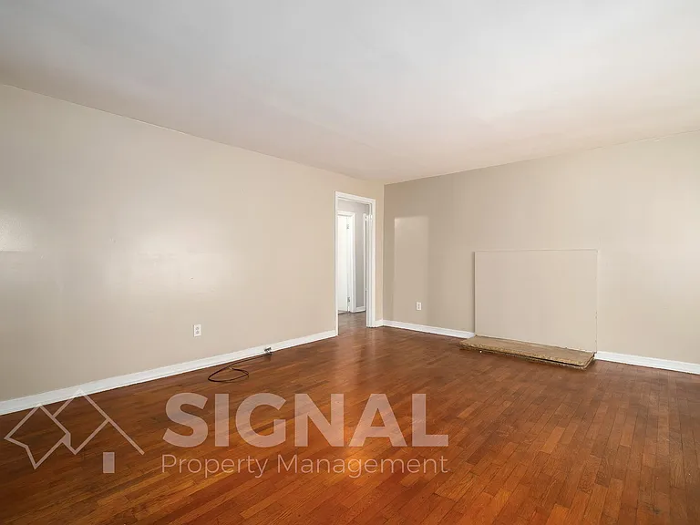5117 Highland Ave — Photo 6