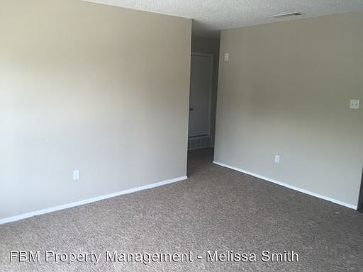 4th image of 300 N Wells Ave APT 211
