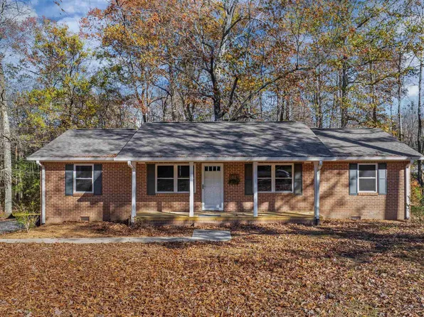 88 Forest Ln, Ider, AL 35981