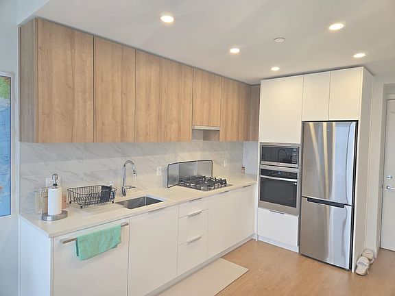 3rd image of 13387 Old Yale Rd #3105