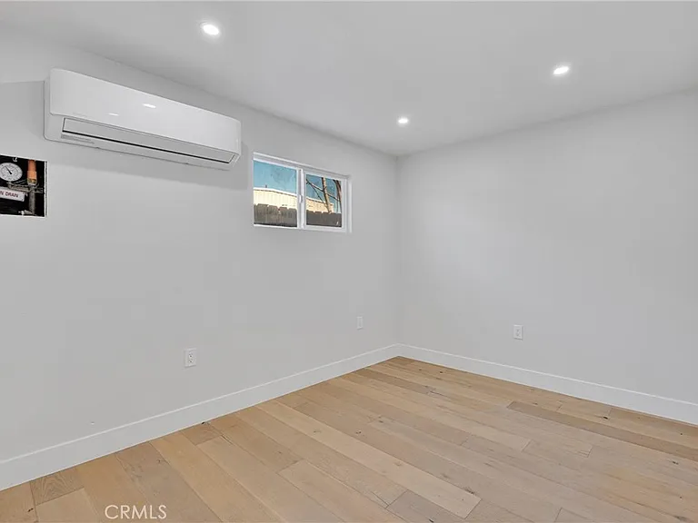 7359 Lynwood — Photo 4