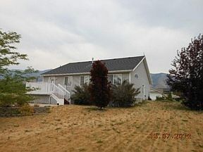 3rd image of 375 Park Meadow Dr