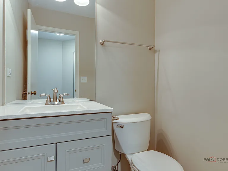 2487 Dickens Dr — Photo 14