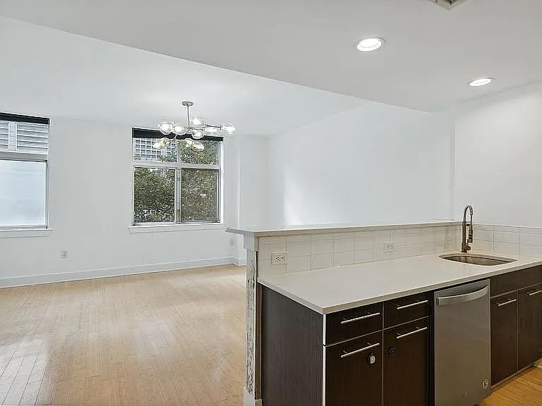 154 Steuben St #603 — Photo 3