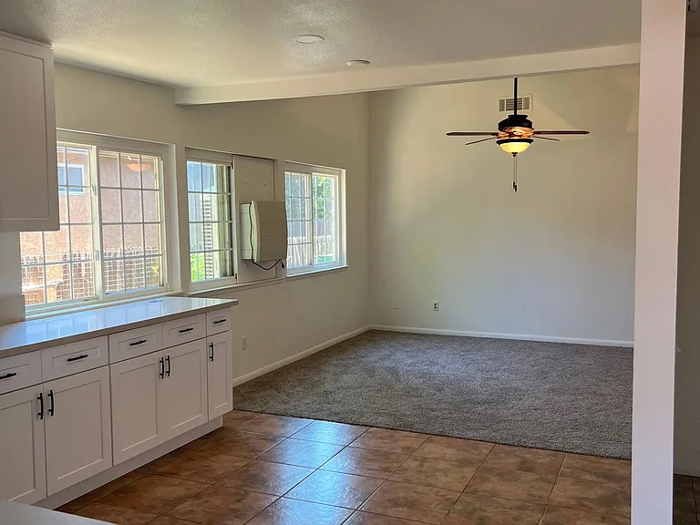 44209 Foxton Ave — Photo 11