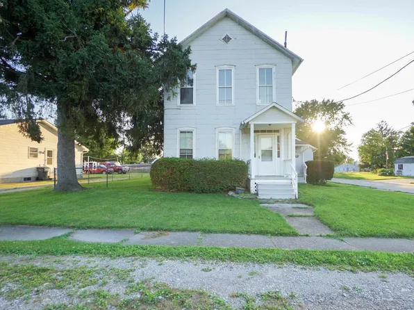 129 Wood St, Bellevue, OH 44811