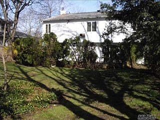 3rd image of 28 Marlene Dr