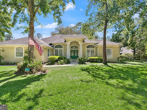 2nd image of 1026 Greenwillow Dr