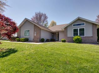 3805 N 10th St, Ozark, MO 65721