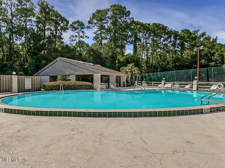7623 Baymeadows Cir #2012 — Photo 45