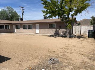15524 Tonekai Rd, Apple Valley, CA 92307