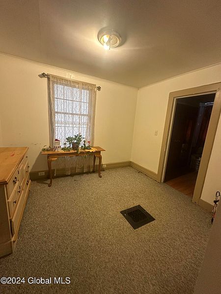 4th image of 6 Catherine Street