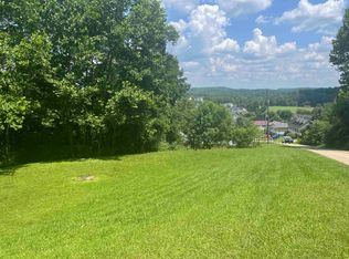58 Regal Oaks, Barboursville, WV 25504