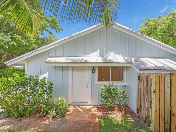 1878 Windsor Drive, North Palm Beach, FL 33408