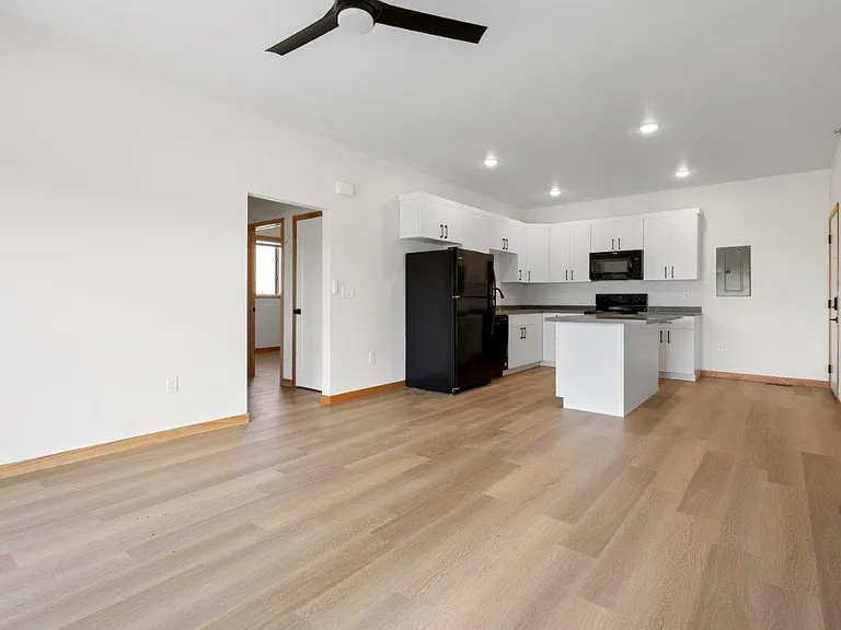 Archer Flats — Photo 17