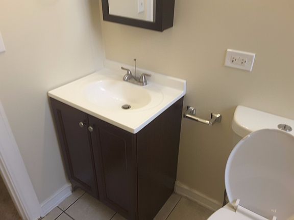 4th image of 1338 S Washtenaw Ave #2nd