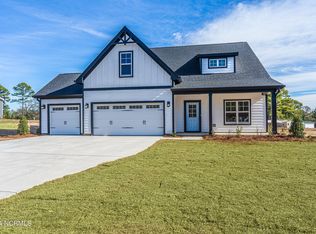 525 Dunsmore Dr, Carthage, NC 28327