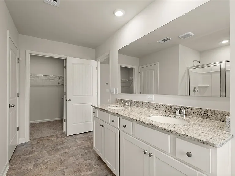 365 Belmont Dr — Photo 11