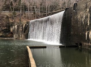 10703 Sleepy Hollow Rd, Prospect, KY 40059