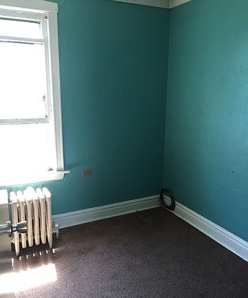 4th image of 5530 S Albany Ave