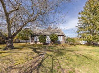 22 Oakview Hwy, East Hampton, NY 11937