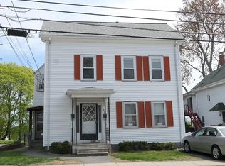 52 Pleasant St, Wakefield, MA 01880